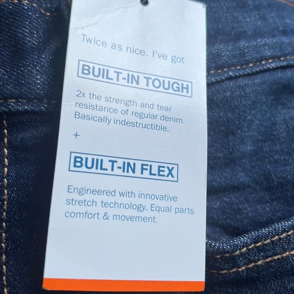 Old Navy loose , built in tough, built in flex - Picture 9 of 16